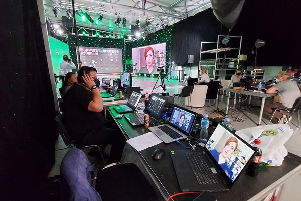 Серија хибридни ZOOM настани зима / пролет 2021